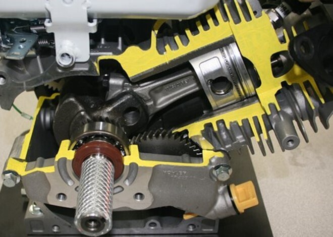 MOTOR 4 TEMPOS