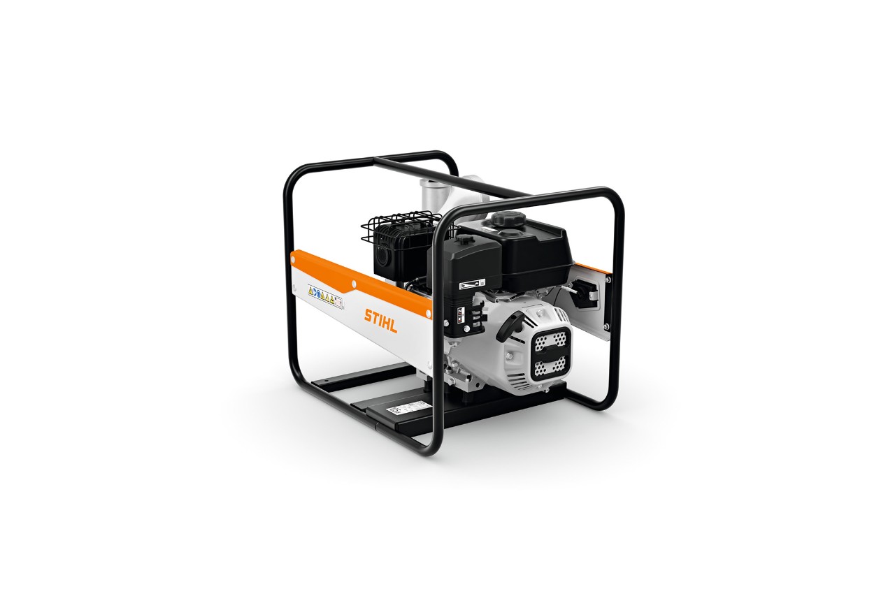 Bomba de água WP 900 STIHL em fundo branco