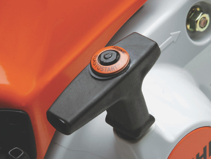Sistema ElastoStart em uma motosserra STIHL